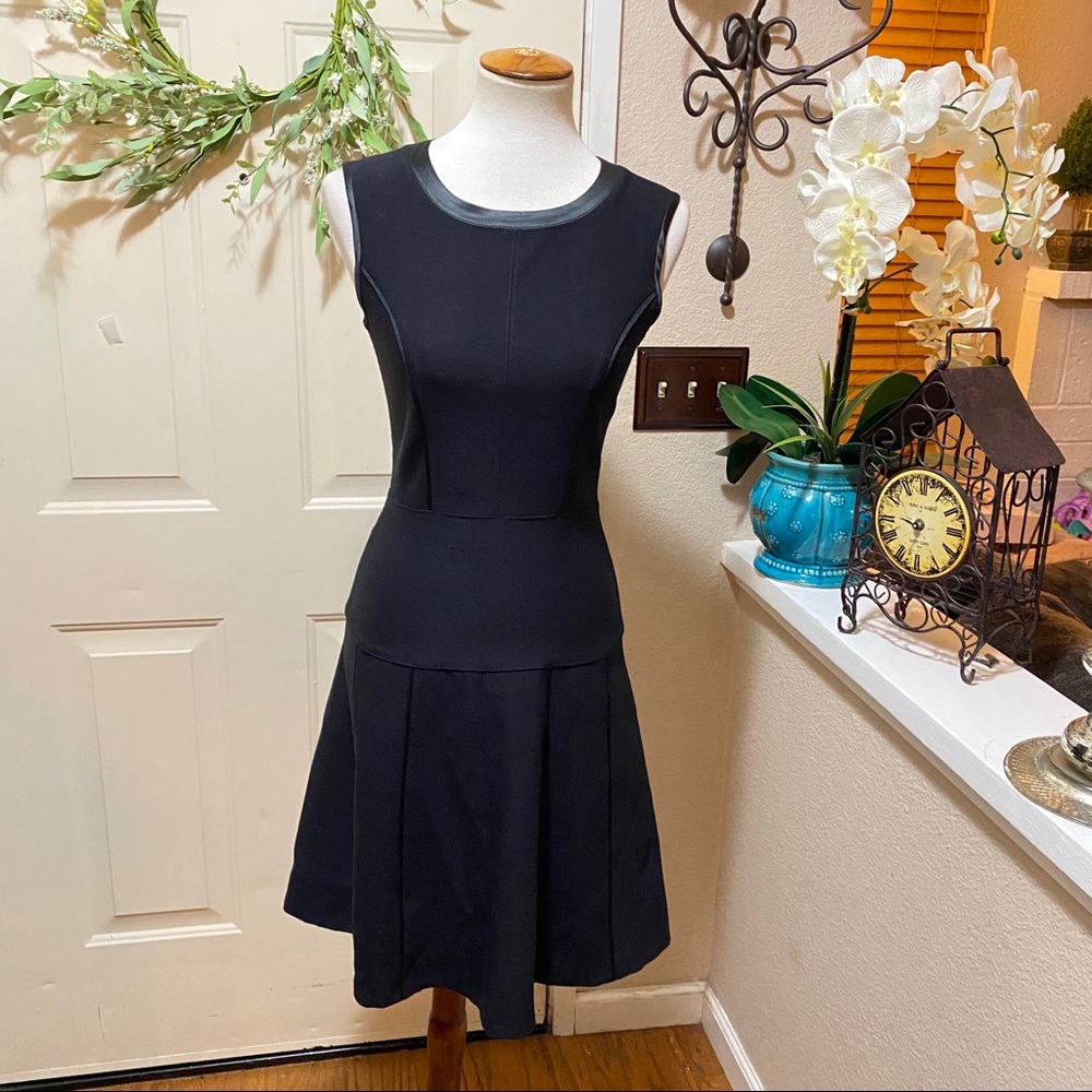 SportMax By MaxMara Black Leather Trim Fit Dress